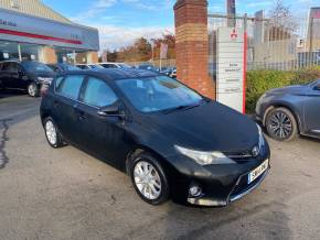 TOYOTA AURIS 2014 (14) at Fife Subaru Cupar