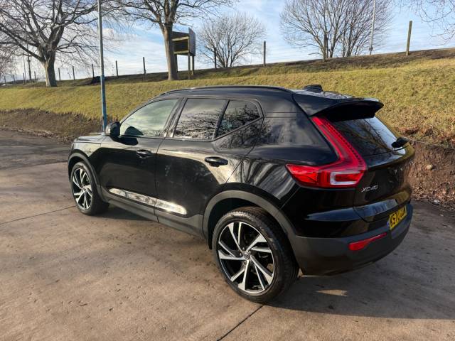 2020 Volvo XC40 2.0 B4P R DESIGN Pro 5dr Auto