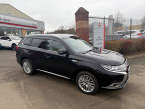 MITSUBISHI OUTLANDER 2018 (68) at Fife Subaru Cupar